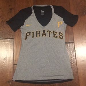 Pirates Nike T-shirt!
